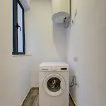 Modern In Centre Walk To Seafront, Wifi & Ac Apartment