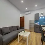Modern In Centre Walk To Seafront, Wifi & Ac * Sliema