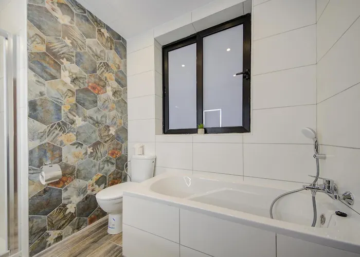 Centre By Shortletsmalta Appartement