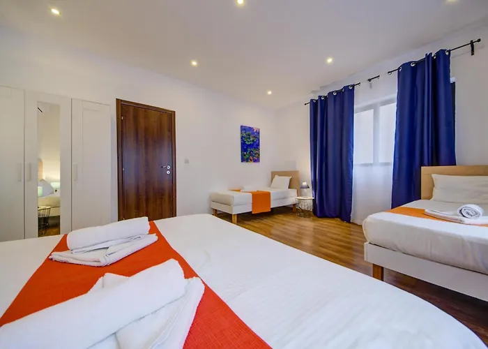 Centre By Shortletsmalta * Sliema