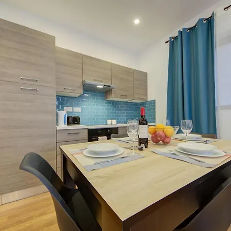 Centre By Shortletsmalta Апартаменты Слима