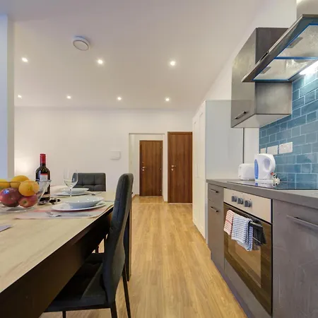 Апартаменты Centre By Shortletsmalta