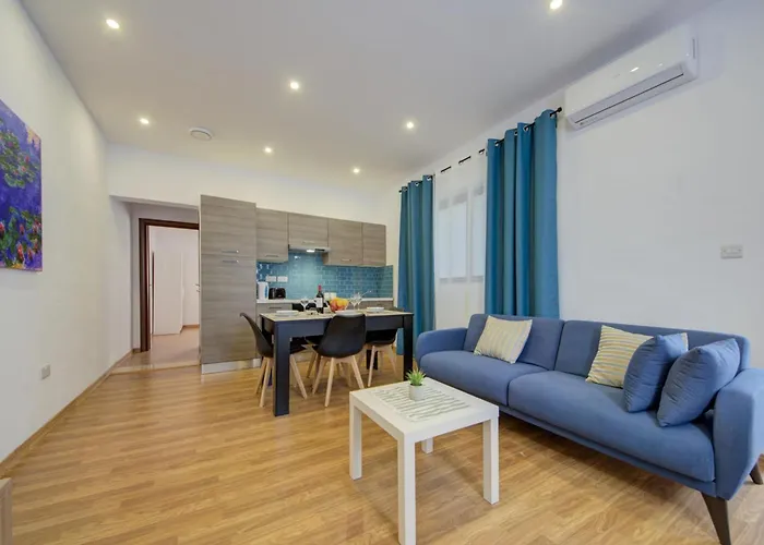 Centre By Shortletsmalta Apartament *