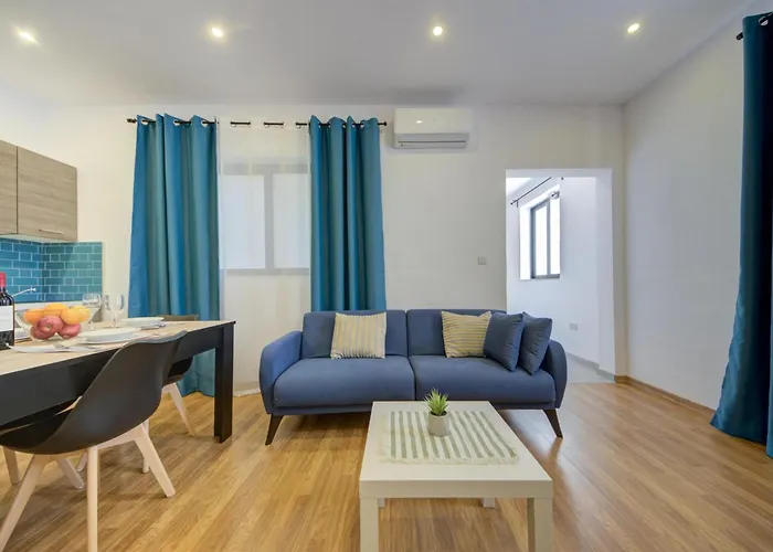 Apartament Centre By Shortletsmalta
