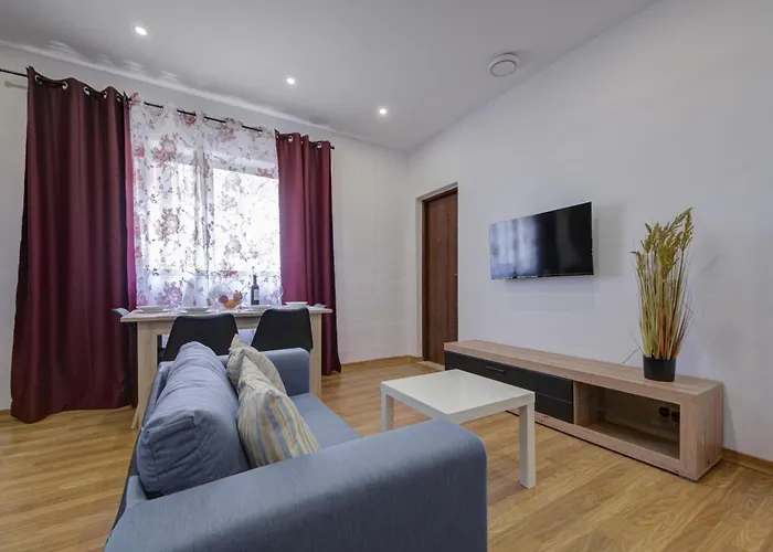 Centre By Shortletsmalta Appartamento *