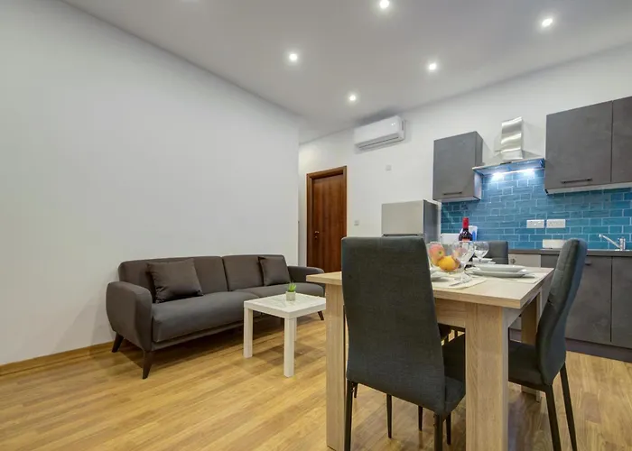 Centre By Shortletsmalta Apartament