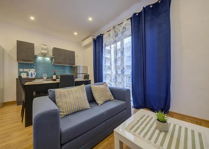 Apartament Centre By Shortletsmalta Sliema
