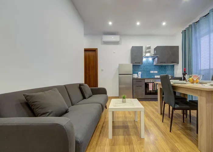 Apartment Centre By Shortletsmalta *