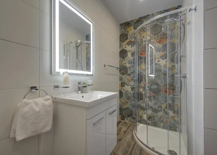 Centre By Shortletsmalta Apartment Sliema